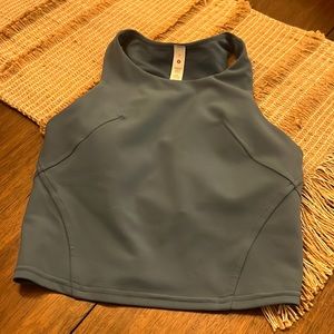 Lululemon size 2